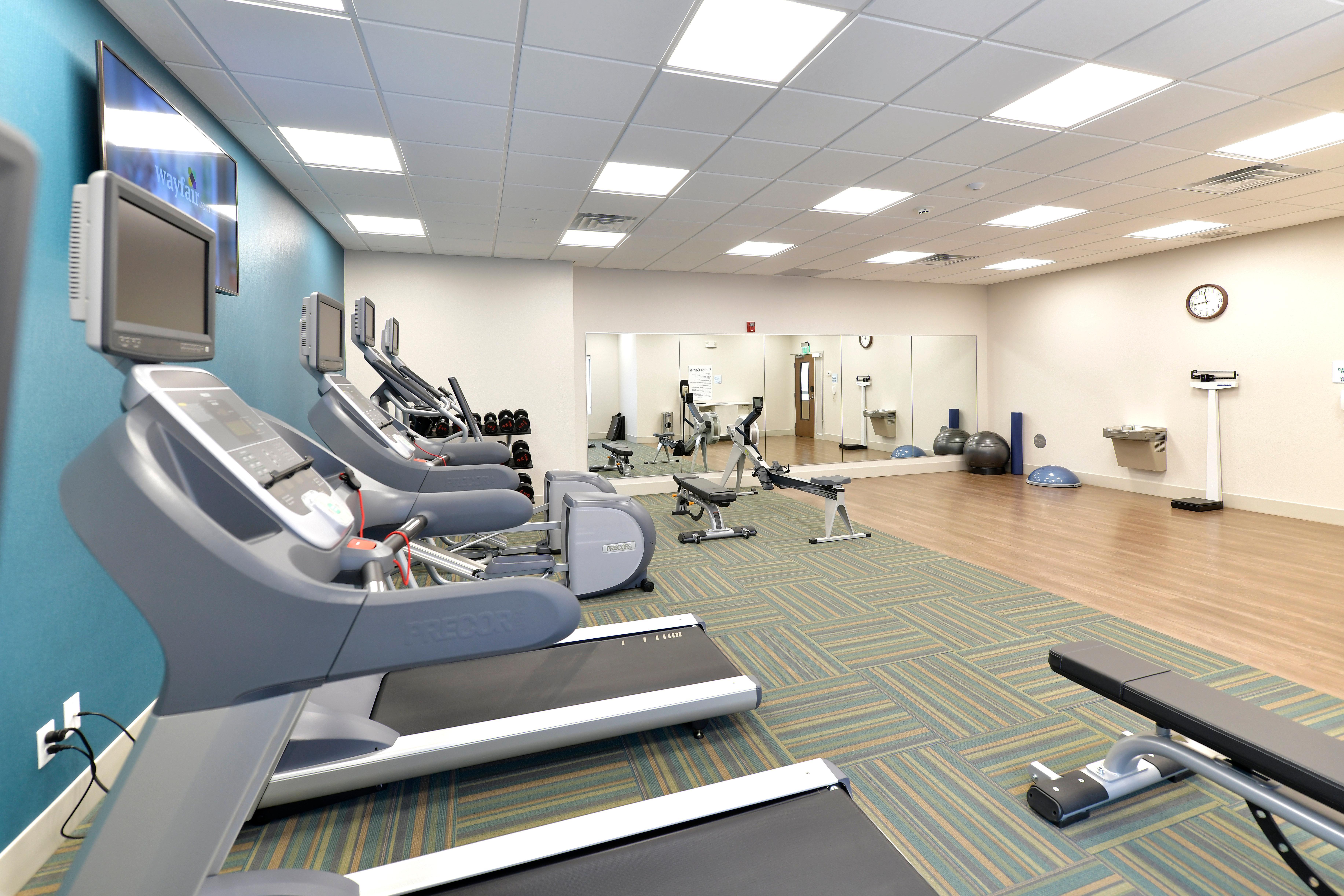 Holiday Inn Express & Suites - Millersburg By Ihg Buitenkant foto